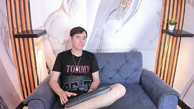 Ruby_and_Aaron's cam snapshot