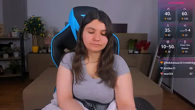 Viola__Shy's cam snapshot