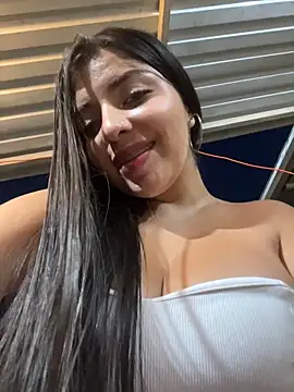 Isaa-Sweet's cam snapshot