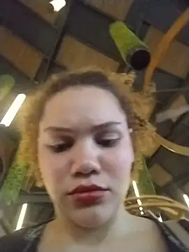 SirenRouge_69's cam snapshot