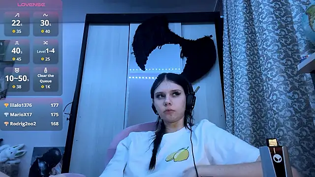 AnGallo's cam snapshot