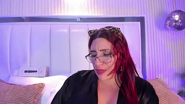 naughty_flower18's cam snapshot