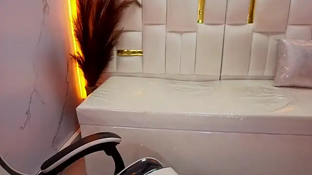 ainara_tp's cam snapshot