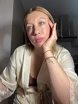 Kittie_Valentine's cam snapshot