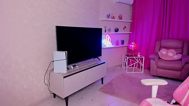 _FireInMySoul_'s cam snapshot