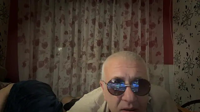 StellarTeam's cam snapshot