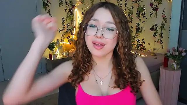 SereneFlame live sex cam