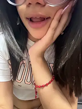 _Queen_love2's cam snapshot