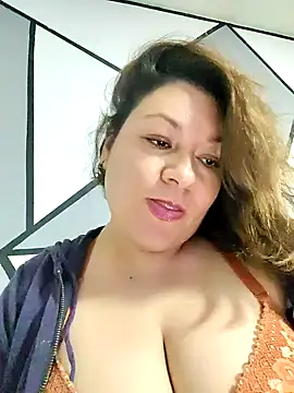 sakotodika's cam snapshot