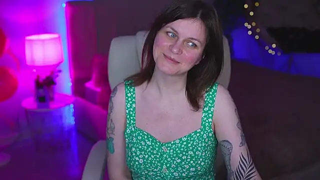 TinaMelt's cam snapshot