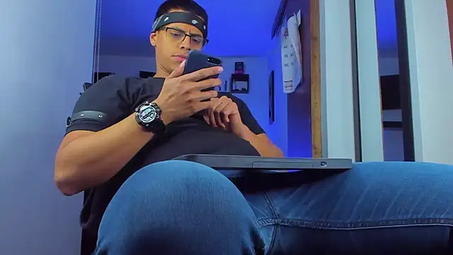 _John_Boy_'s cam snapshot