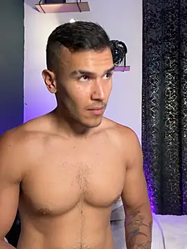 MarkSantozz live sex cam