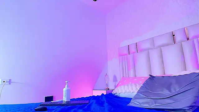 alanarose18's cam snapshot