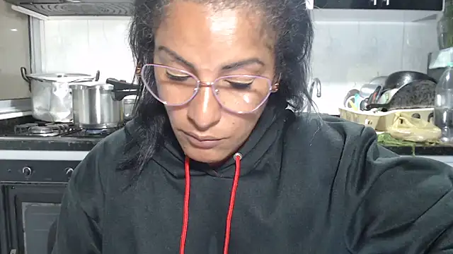 kateleyagrey's cam snapshot