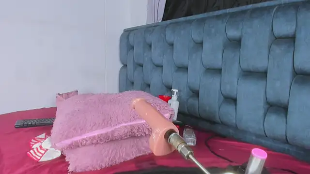 Roxy-Smith's cam snapshot