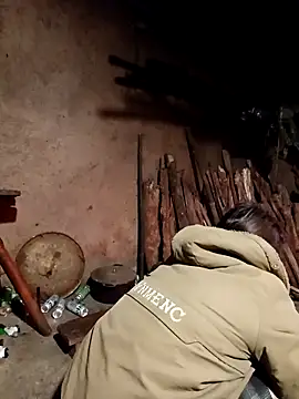 quynhkoolbae's cam snapshot