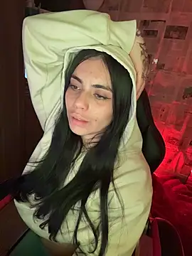 i_am_nina_'s cam snapshot