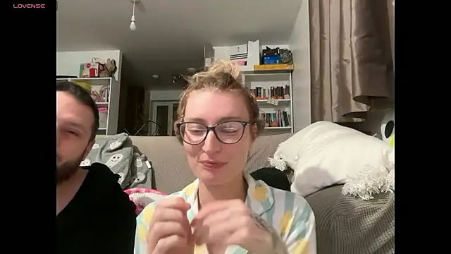 harleyblair's cam snapshot