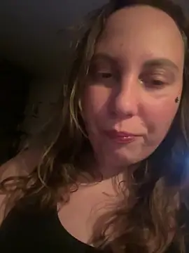 Yanacool007's cam snapshot