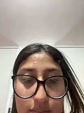 croftsmila's cam snapshot