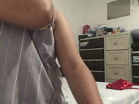 lady_candy85's cam snapshot