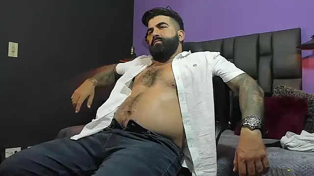 Lyon_vach live sex cam