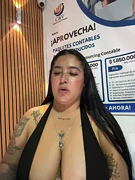 my-julissa's cam snapshot