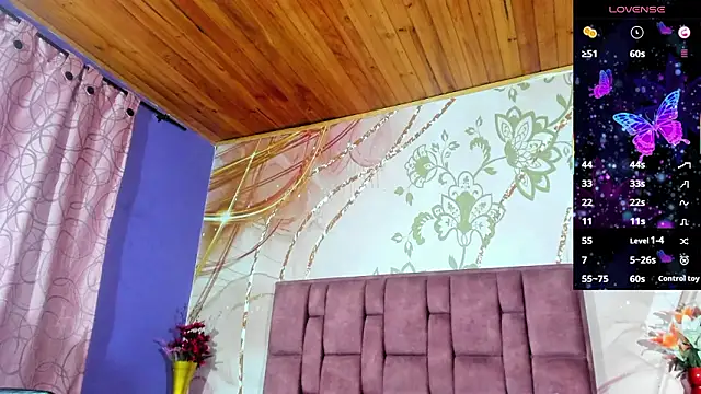 aby_divine's cam snapshot