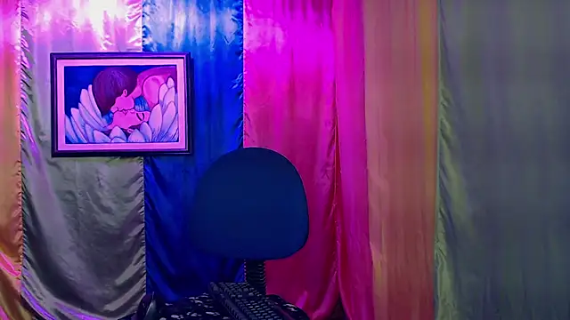 Moira-Hot's cam snapshot