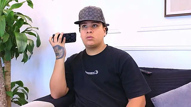 Naim_Bennetsex live sex cam