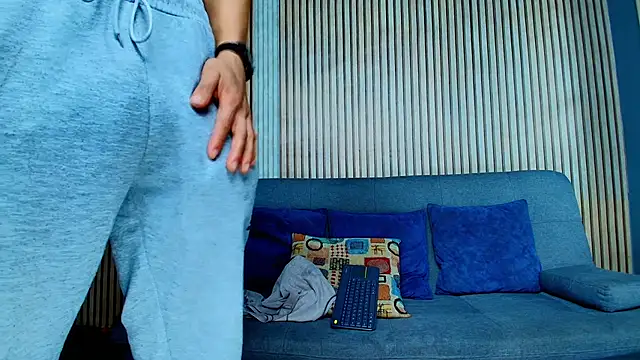 Vans_Ross live sex cam