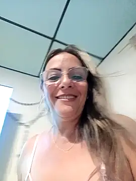 MONITA_SEXXX's cam snapshot