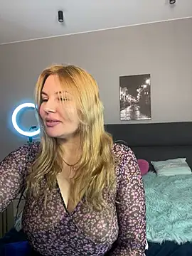 Passion-Blondy live sex cam