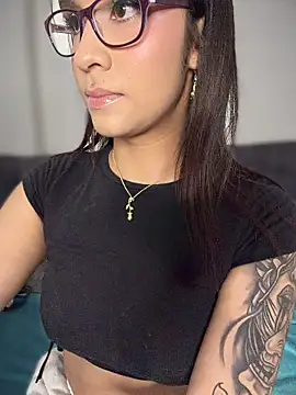 Isabella-Teen's cam snapshot