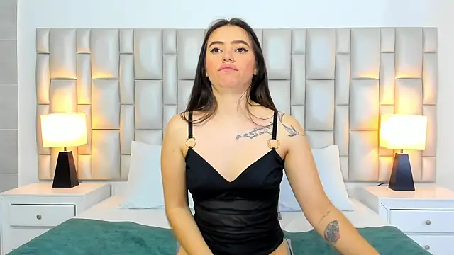 paola_katy_dicks live sex cam