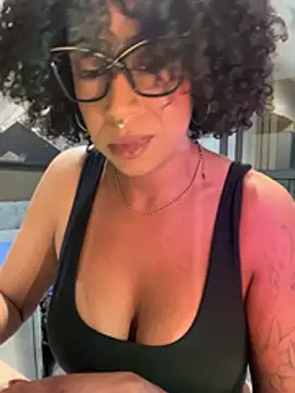 dianagolley420's cam snapshot