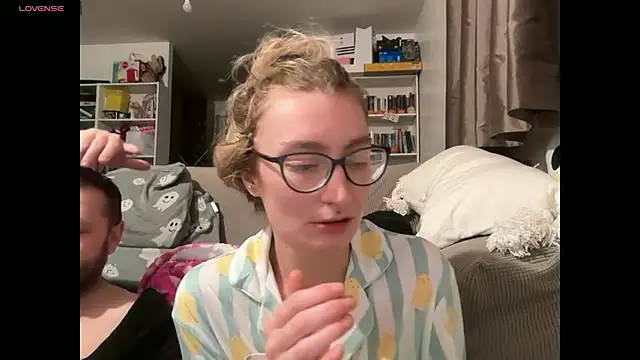 harleyblair's cam snapshot