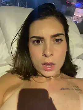 fer-nanda's cam snapshot