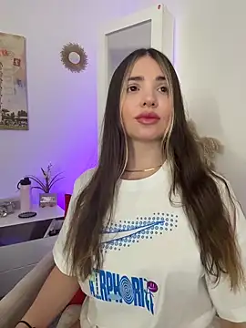 Ashleyjenner_'s cam snapshot