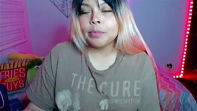 EllieMoonX's cam snapshot