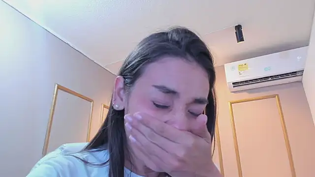 NahimiThompson's cam snapshot