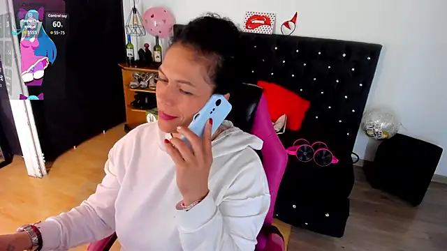 Aliciia_cute1's cam snapshot