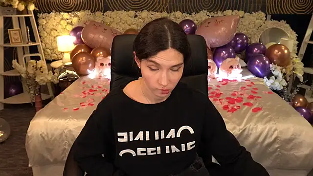 BabyFlowerr's cam snapshot