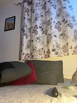 PervyxMilfxx's cam snapshot