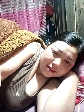 sary-hot2x's cam snapshot