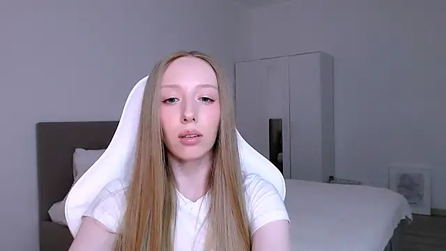 Luna_insniity's cam snapshot