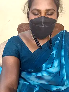 Tamil_flowergril's cam snapshot