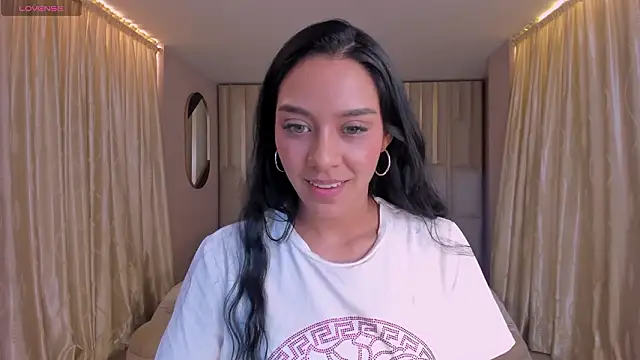 AmaliaCrus live sex cam