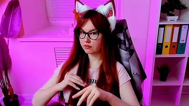 CarolGiggly's cam snapshot