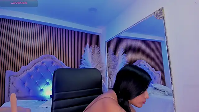 SelenaStonne's cam snapshot